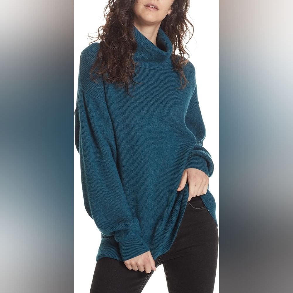 Free People Women's Softly Structured Oversized Tunic Sweater Medium